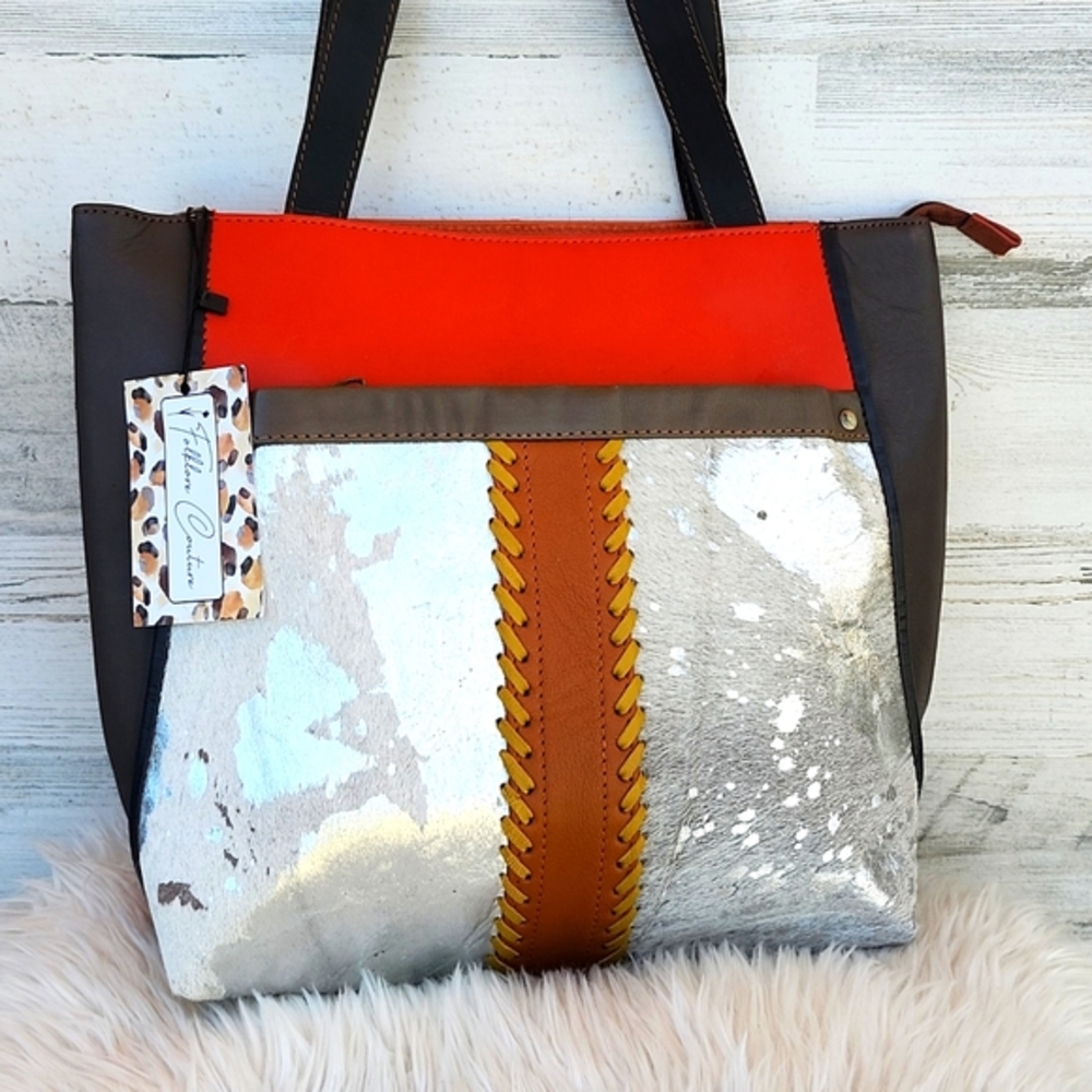 NWT FOLKLORE COUTURE LEATHER SHOULDER BAG